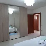 In Con Veranda Privata E Parcheggio Gratuito Dom wakacyjny Olbia