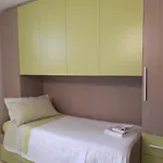 In Con Veranda Privata E Parcheggio Gratuito Dom wakacyjny *