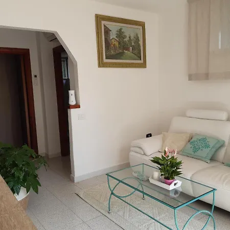 In Con Veranda Privata E Parcheggio Gratuito