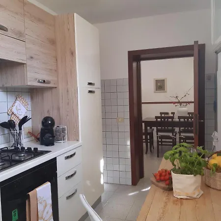 Holiday home In Con Veranda Privata E Parcheggio Gratuito