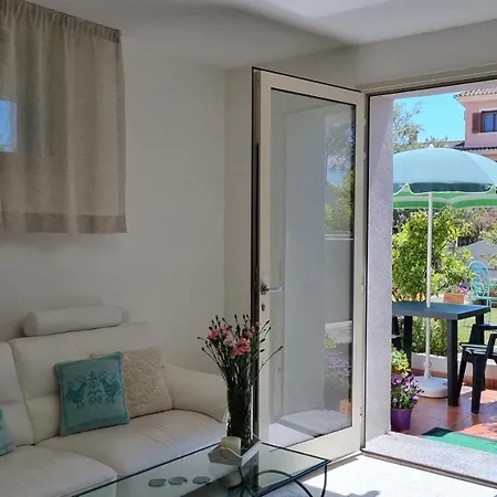 In Con Veranda Privata E Parcheggio Gratuito Ferienhaus Olbia