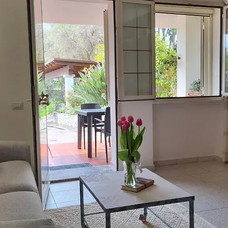 In Con Veranda Privata E Parcheggio Gratuito *