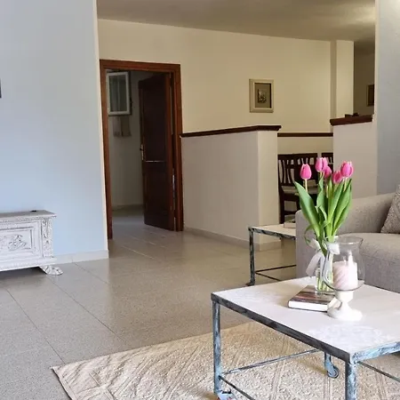 Ferienhaus In Con Veranda Privata E Parcheggio Gratuito *